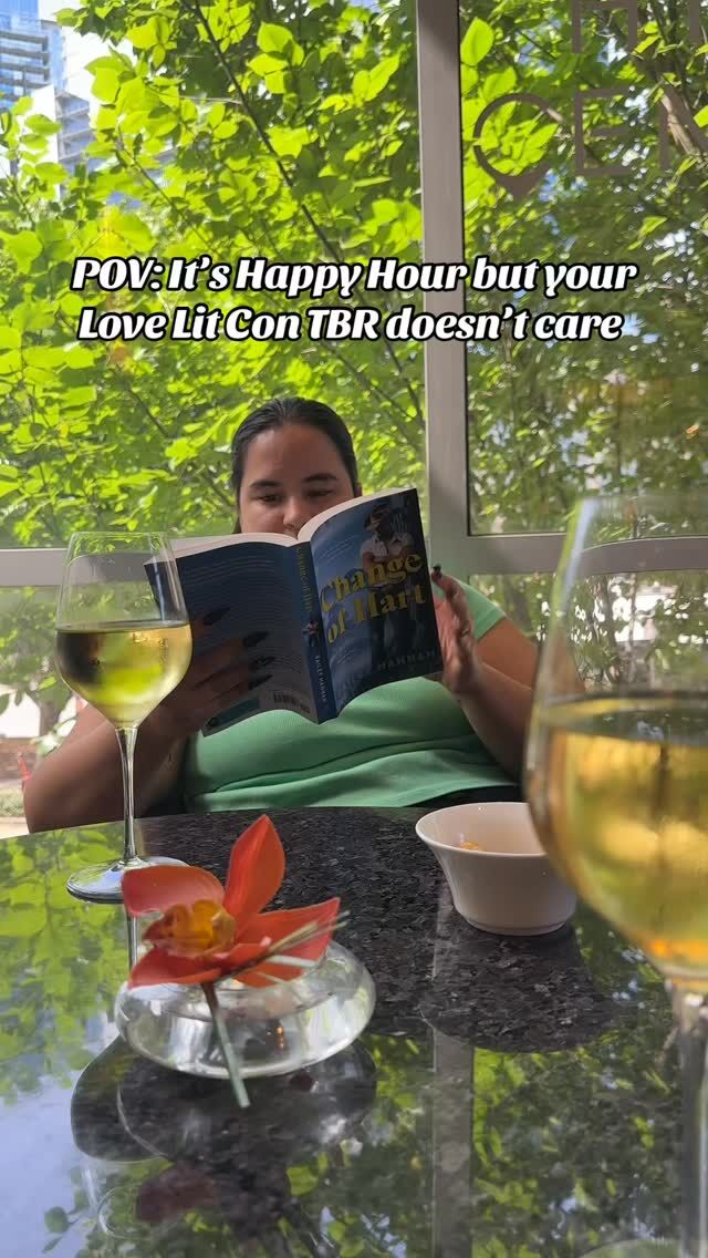 Priorities priorities 🤓📚

Our author line up is now out! Come spend a fabulous weekend with us next Valentine’s Weekend! 🎟️ are on sàle now 

#lovelitcon2026 #lovelitcon #booktoktbr #summertbr