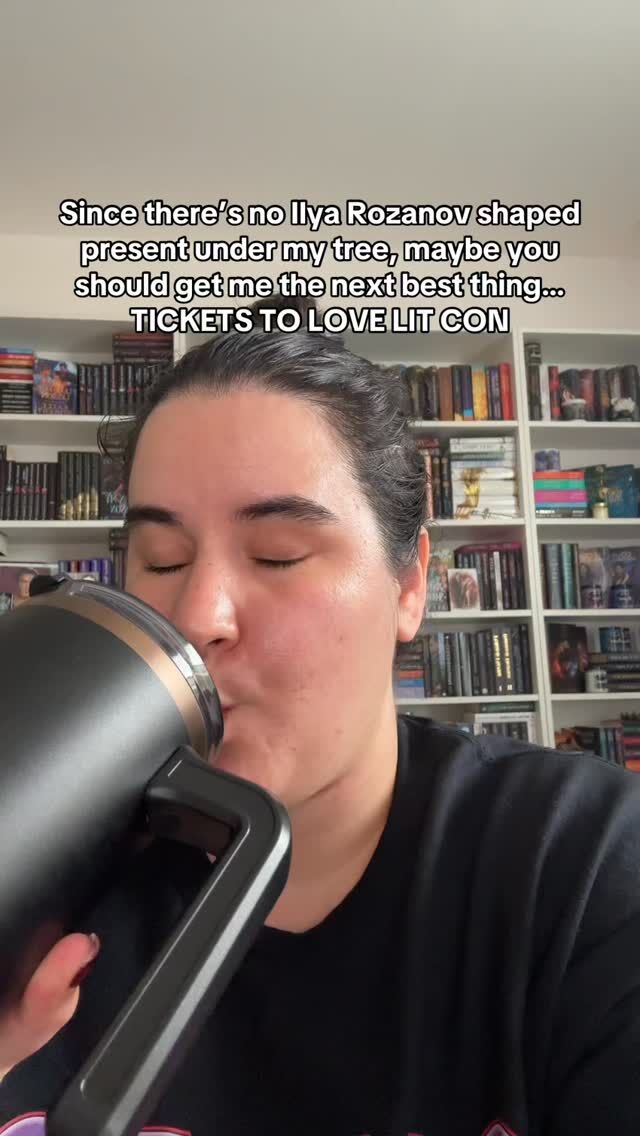 Send this to your family member who doesn’t know what to get you for Christmas 🤣

#ilyarozanov #heatedrivalry #lovelitcon2026