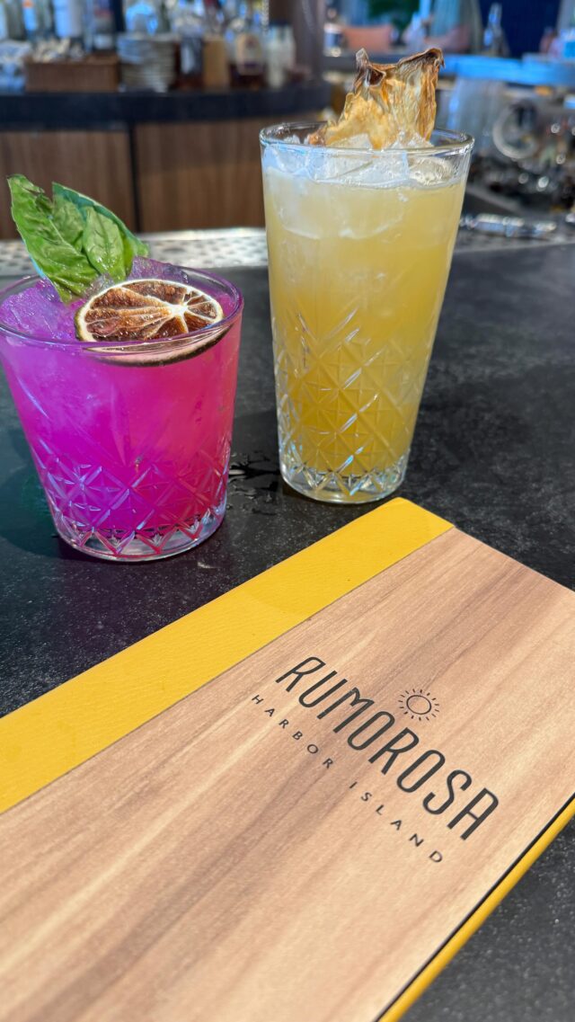 Let’s talk food at LoveLitCon 🍴📚

We’ve got you covered with breakfast provided on both Saturday and Sunday, so you can be ready for a full day of panels and book signings.

For lunch and dinner, the Sheraton offers multiple on-site dining options, plus there are some amazing restaurants right on Harbor Island, and you’re just a quick ride away from downtown San Diego and surrounding neighborhoods.

Because it’s Valentine’s Day weekend, we highly recommend making reservations if you’re planning a sit-down dinner.

In addition to Brewery X, Rumorosa, Papanani’s Deli, and Shoreline dining, LoveLitCon will also have a for-purchase Grab-n-Go kiosk located near the signing area for a quick bite before the signing sessions start.

We’ve got plenty of options. 🍽️
#lovelitcon